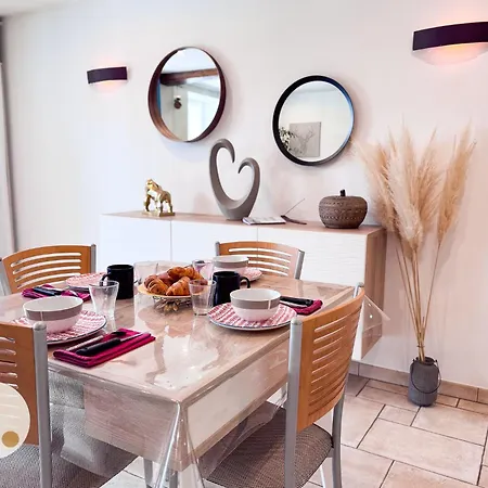 בית נופש Tranquiloue - Maison Familiale Pres Du Puydufou *